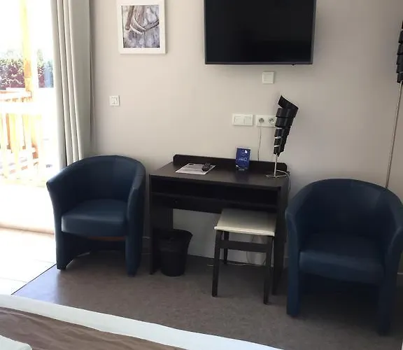 Sweet Sud Aparthotel