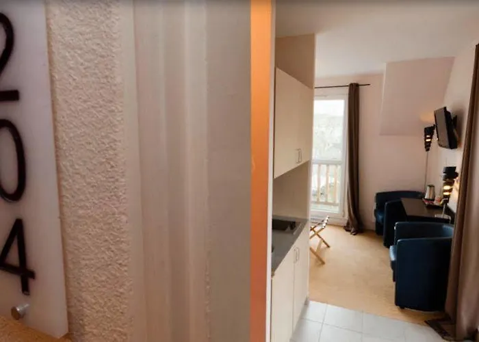 Sweet Sud Aparthotel